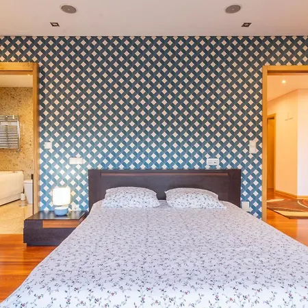 Gorgeous Looking To Douro Jovim