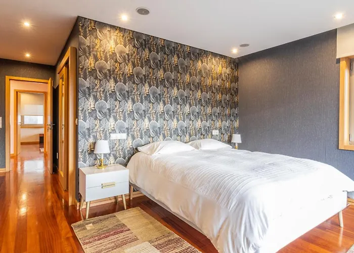 Gorgeous Looking To Douro Jovim